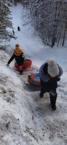 Спонтанный субботник на Максимке
