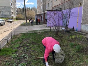 В городе Ярцево прошел общегородской субботник