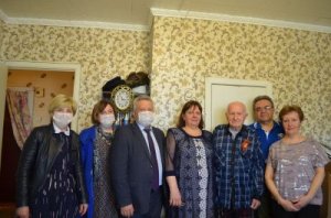 Глава района поздравил ветеранов с праздником Победы