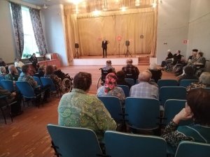 Культурная сенсация! В Ярцеве выступил артист Большого театра.