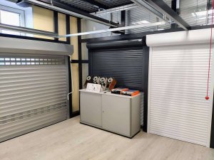 Секционные ворота Алютех от компании «РОЛСИСТЕМ»