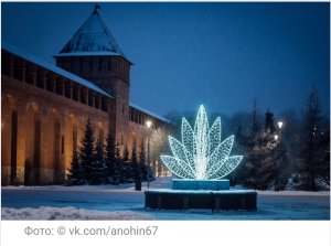 Василий Анохин поручил украсить города и посёлки Смоленщины к Новому году