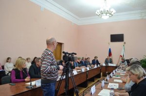 В г. Ярцево новый глава района