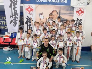 ПОБЕДИШЬ СЕБЯ — ПОБЕДИШЬ ДРУГИХ