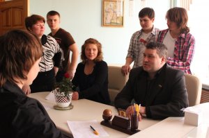 Позвони Юрию Бухалову