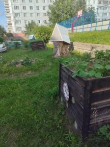 Три двора. Гуляем по городу с телеграм Ярцево ру