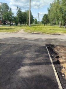 Три раза на одно место укладываем асфальт