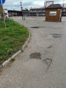Кишки на Смоленских дорогах вывернешь